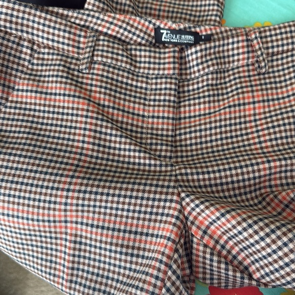 Office/dress Multi-Patterned Pants bundle - Picture 4 of 6